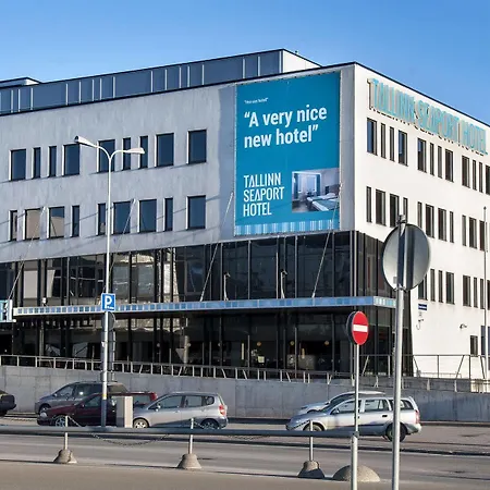 فندق Hestia Seaport 3*