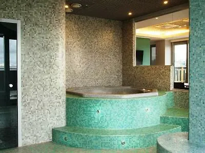 Hestia Seaport 3*
