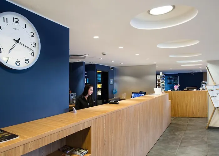 Hestia Seaport Hotel