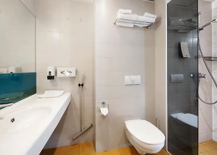 Hestia Seaport Отель 3*