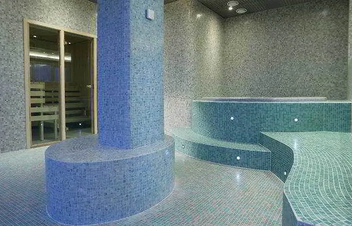 Hestia Seaport Hotel 3*