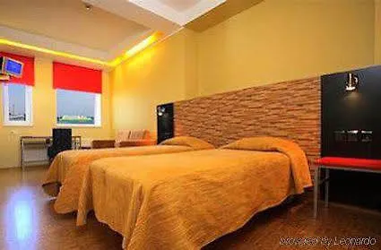 Otel Hestia Seaport 3*