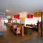 Hestia Seaport Ξενοδοχείο 3*